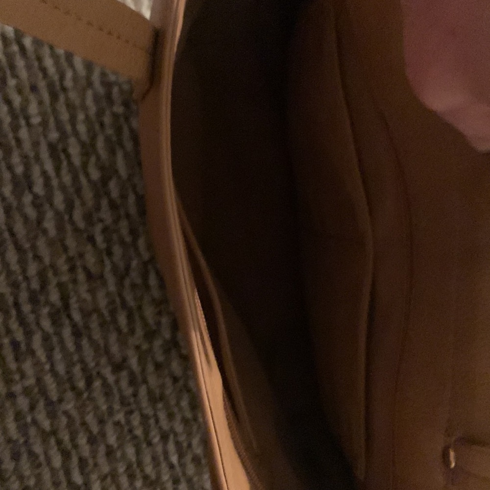 Purse - Picture 4 of 4